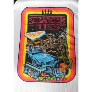 NWT Netflix Stranger Things Graphic Raglan T-Shirt